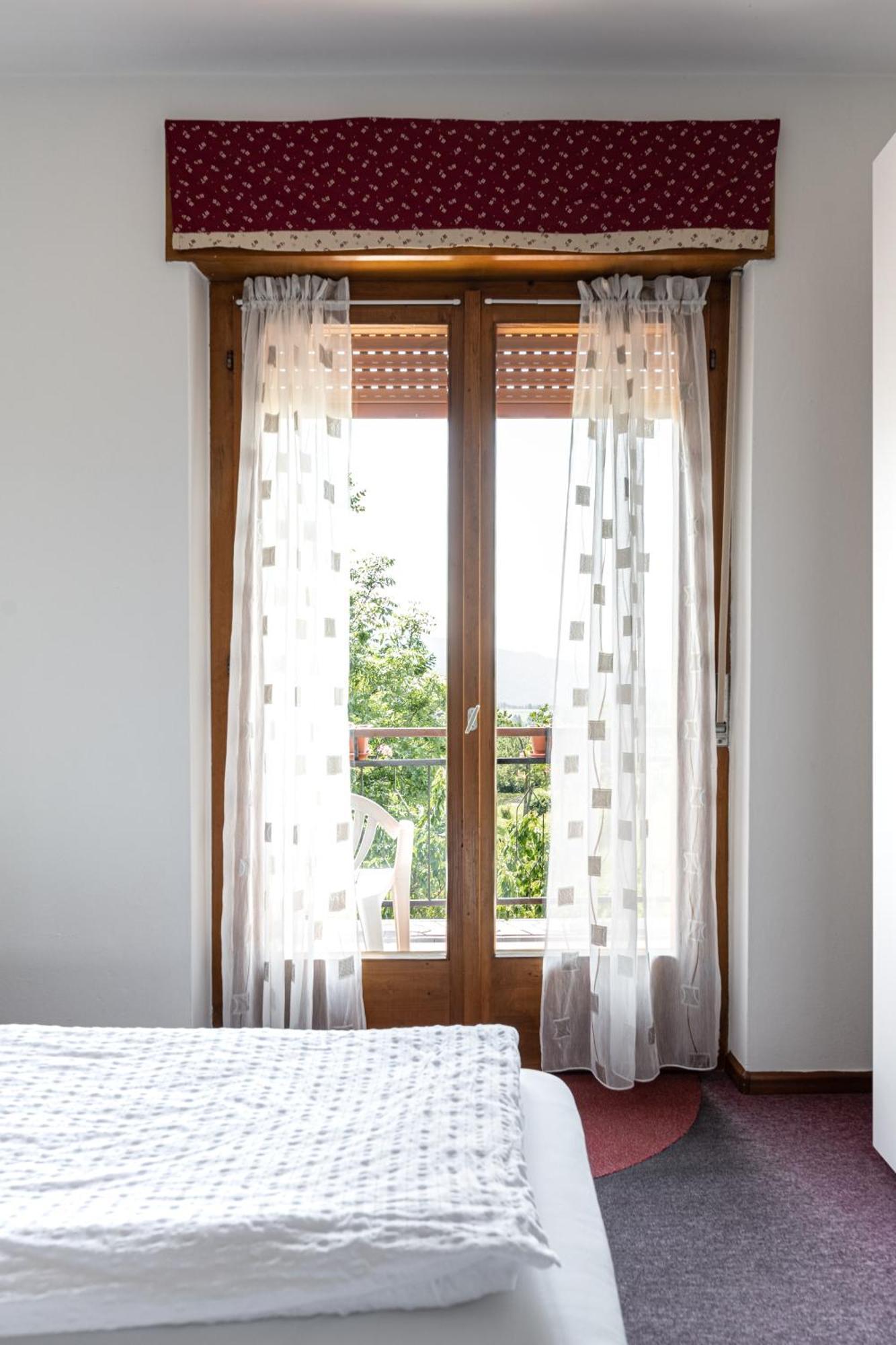 Piccolo Orso Bruno Bed & Breakfast Cavareno Bagian luar foto