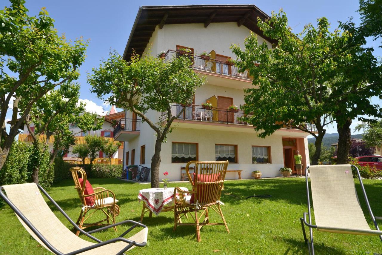 Piccolo Orso Bruno Bed & Breakfast Cavareno Bagian luar foto